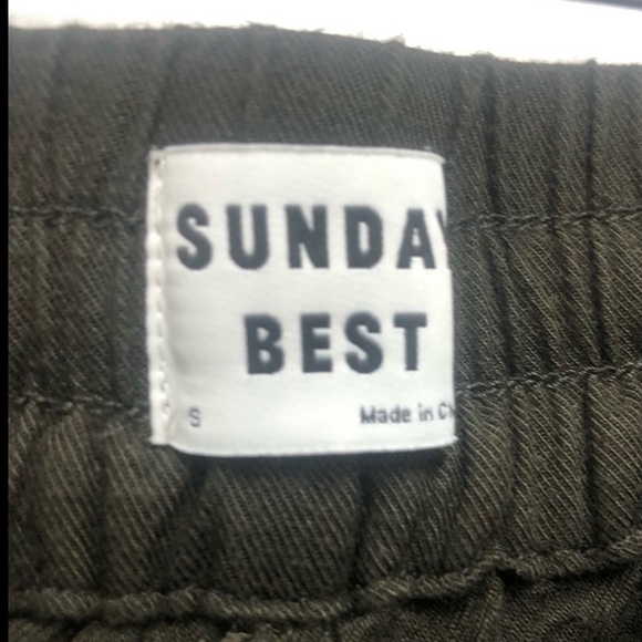 Aritzia green joggers small - Picture 5 of 6